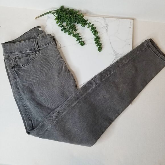 CAbi Denim - Cabi Gray Denim Skinny Jeans